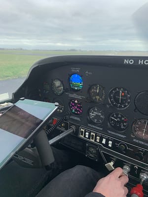 IMG_0862 Vol aux commandes - Calais/Marck